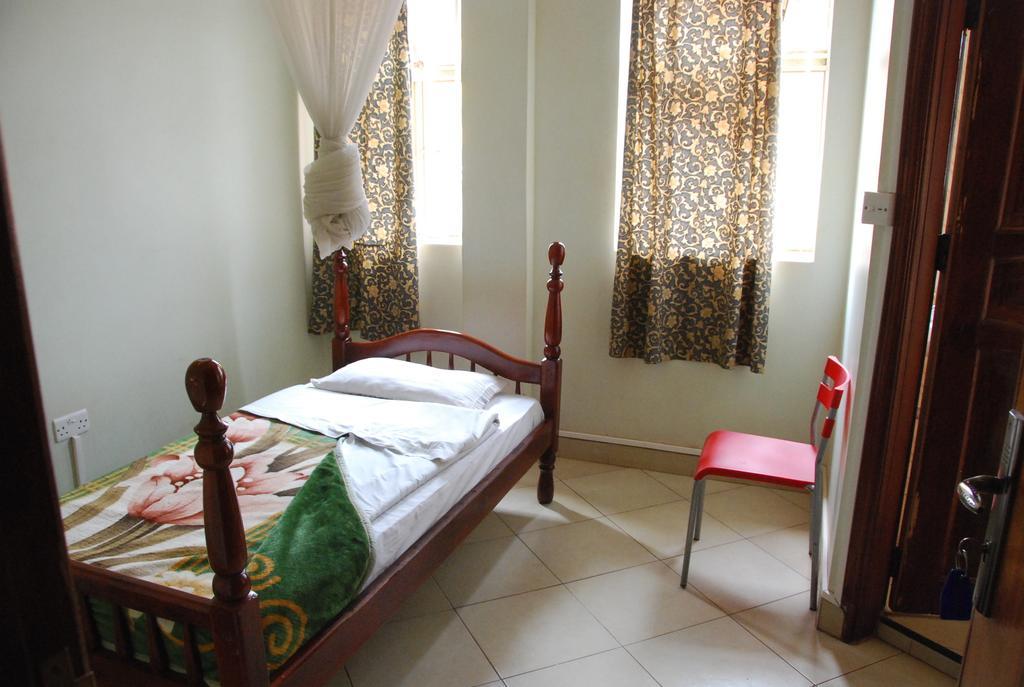 Serene Hotel Kampala Quarto foto