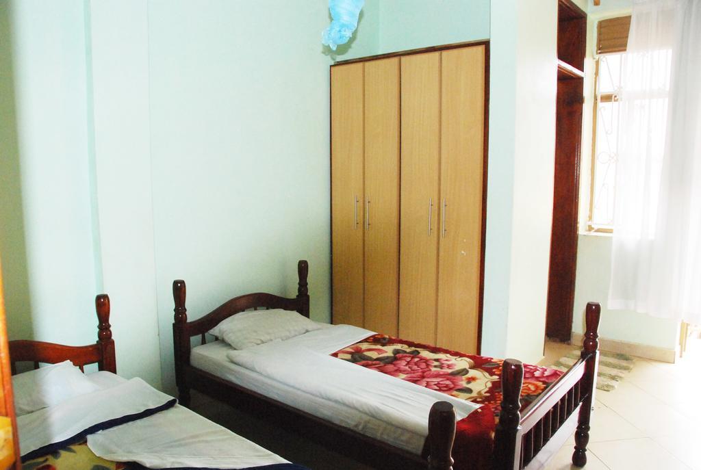 Serene Hotel Kampala Quarto foto
