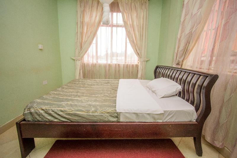 Serene Hotel Kampala Exterior foto